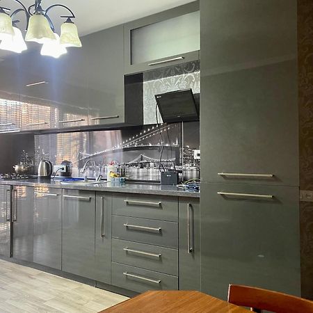 Apartment In Kutaisi Varlamishvili Экстерьер фото